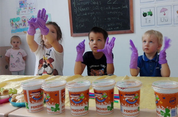  Дети клуба «Sweet school» узнали о производстве молочных продуктов на ООО «Уфагормолзавод»